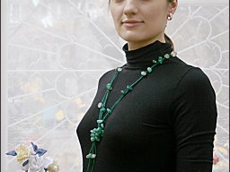 Анна Петракова(с бутылками)-R